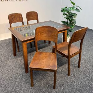 bộ bàn ăn 4 ghế mặt đá đen lh6 chân côn 1